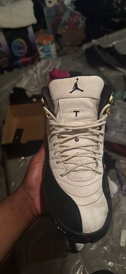 Jordan 12s taxi