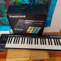 Native Instruments Maschine Mk3 Bundle Beatpad