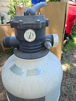 Sand pump for a pool