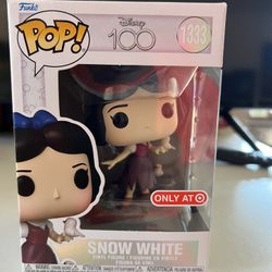 EXCLUSIVE Snow White Cleaning w/ Birds Funko Pop #1333 Disney Target 100 Movies