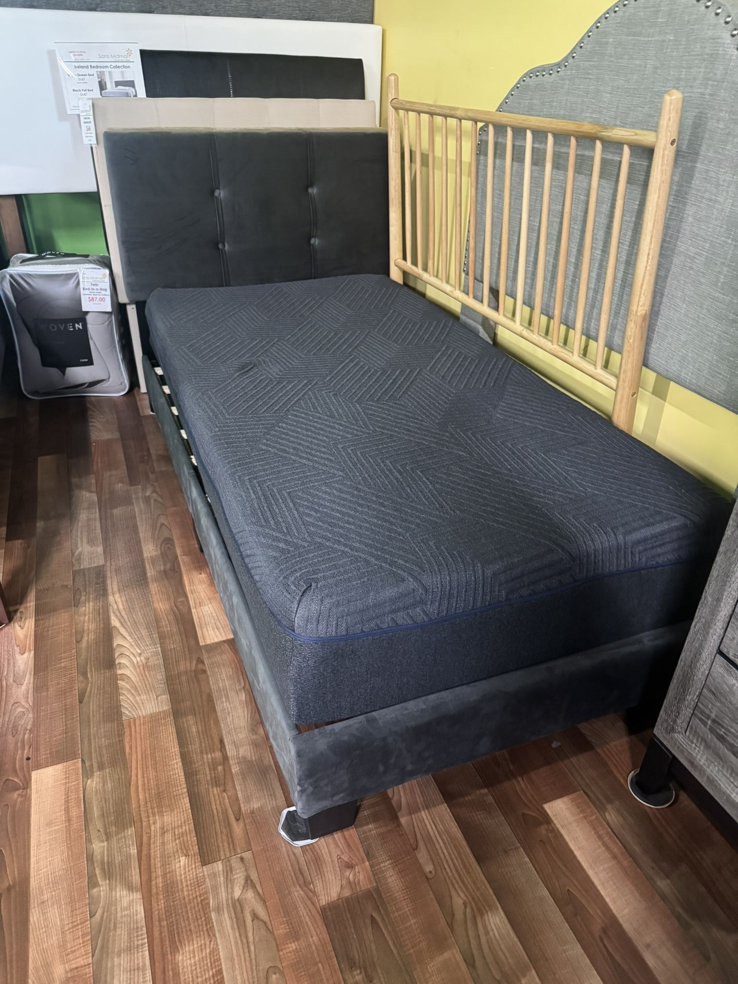 Newberry Twin Platform Bed
