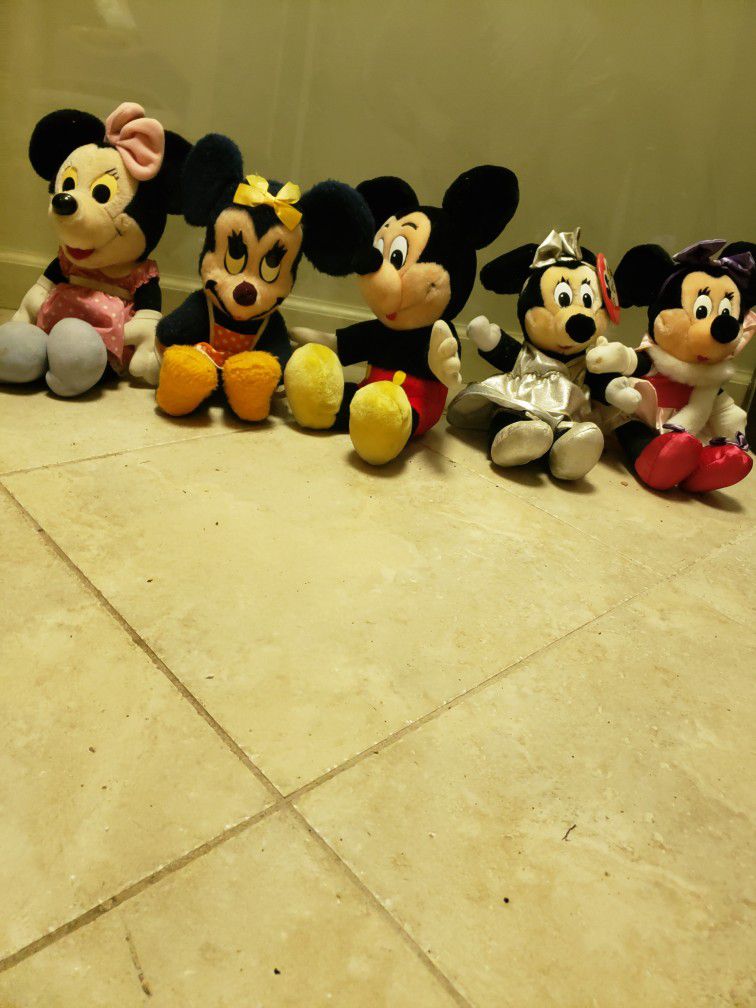 Any Minnie/Mickey Mouse Doll $5