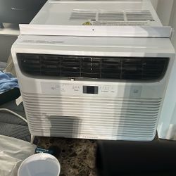 Fridgeaire Air Conditioner AC UNIT