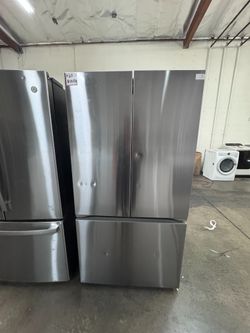 Home package: LG fridge + washer and gas dryer