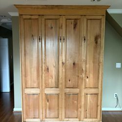 Murphy Bed Queen Custom Cabinetry