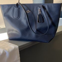 Coach Toat Purse 