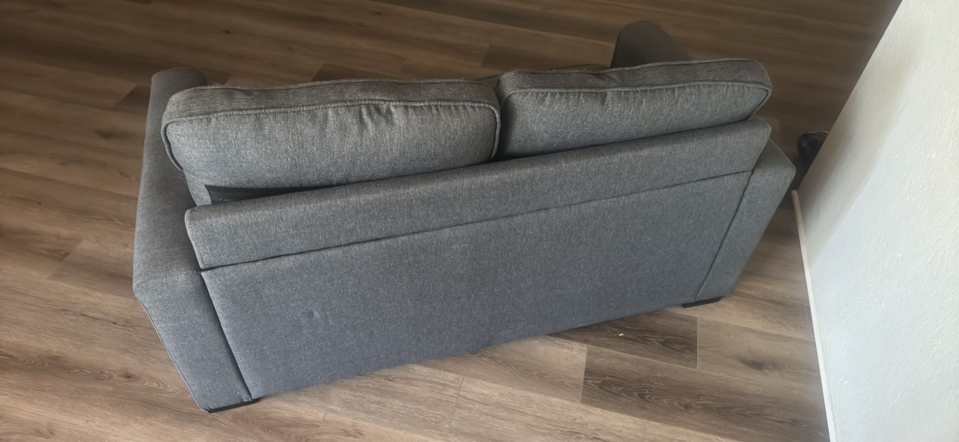 Couch/Bed 