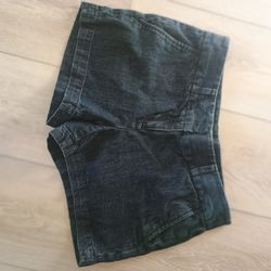 Ann Taylor Outlet Dark Denim Shorts, Size 0.  4 Inch