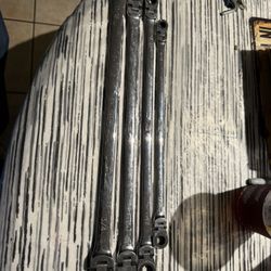 4 Pc Fractional Spline Flexible Ratcheting Wrench Set 5/16-3/8,7/16-1/2”,9/16-5/8,11/16-3/4” $100 all in n Lakeland 