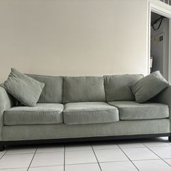 Beautiful 3 Seater Couch