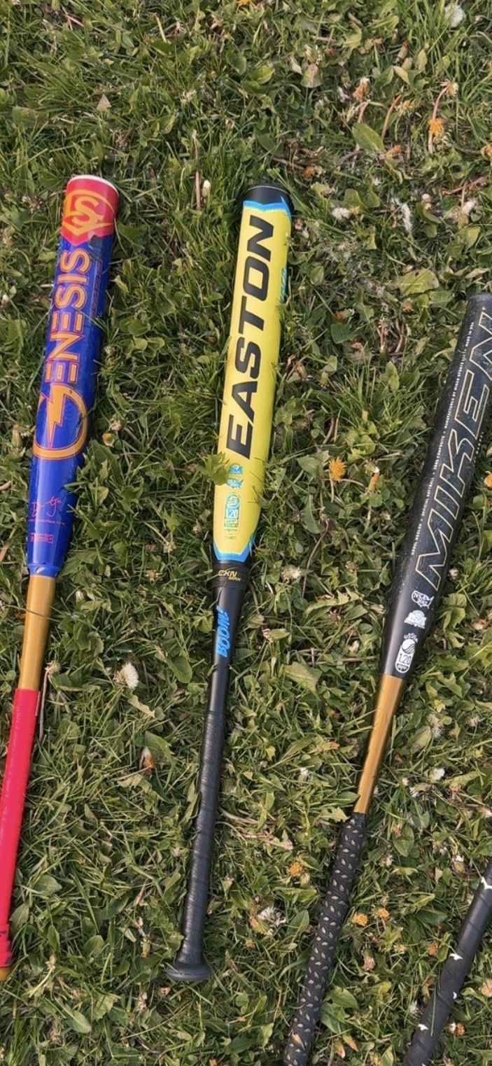 Softball Bundle (Glove, Bag & 1 bat)