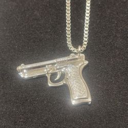 Gun Pendant Necklace Absolutely Beautiful Piece 