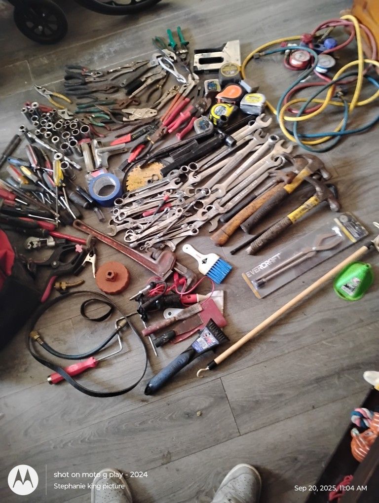 Assorted Craftsman And Snap-on Tools