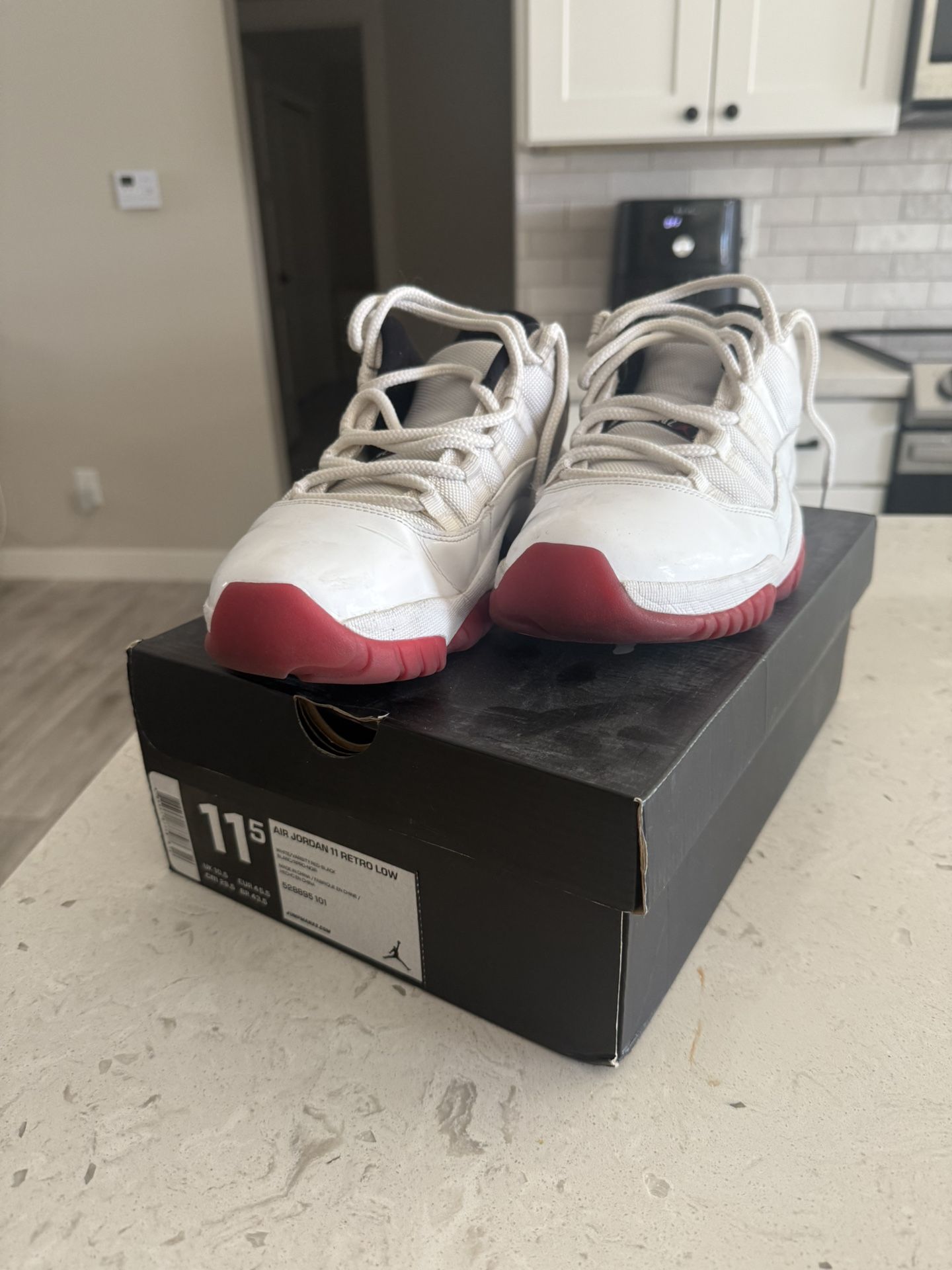 Jordan Retro 11 Low’s