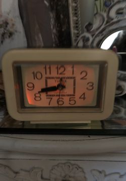 Vintage timex electric alarm clock, lights night