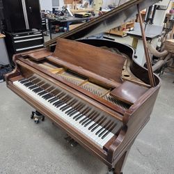Wurlitzer Baby Grand Piano