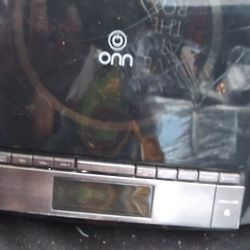 Onn mini Stereo System Model NO:ONA12AVO24 4 Speaker Usado Trabaja Bien