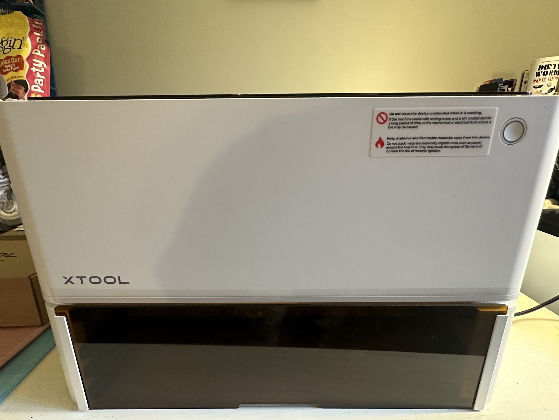  xTool M1 10w 2-In-1 Laser Engraver with Integrated