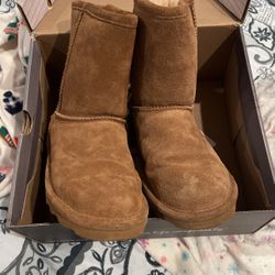 BearPaw Yourh Boots Size 3 