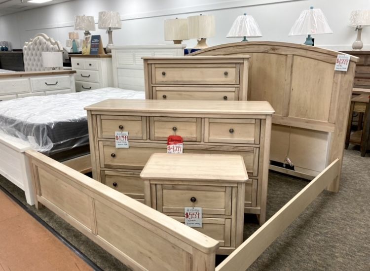 New King Maple Bedroom — American Made