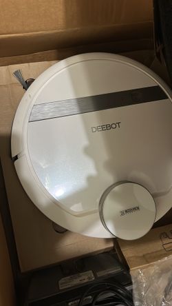 Ecovacs Deebot 907 Smart Robotic Vacuum, Carpet, Bare Floors, Pet Hair + Mapping Technology, High Suction Power, WiFi, Compatible with Alexa and Googl