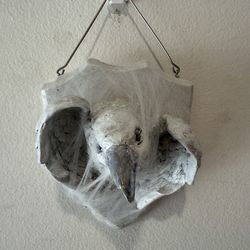 MICHAELS HALLOWEEN  HANGING WALL DECOR PIECE