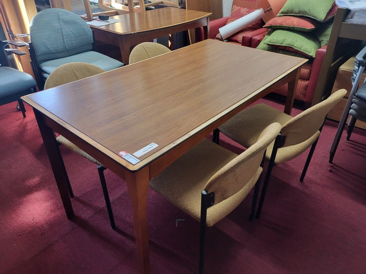 KITCHEN TABLE, DINNING TABLE AND 4 CHAIRS (HOME30)