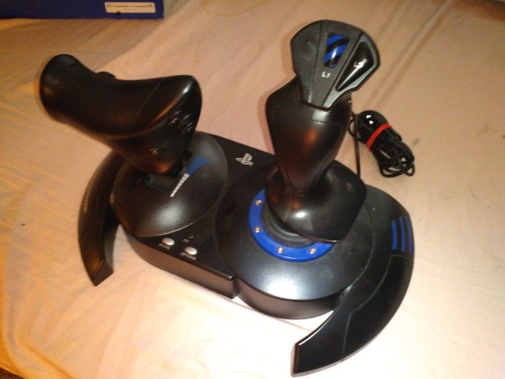 Thrustmaster T.Fl!ght Hotas 4