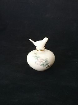 VINTAGE LENOX PORCELAIN PERFUME BOTTLE WITH BIRD STOPPER 24K GOLD ACCENTS
