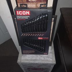 Icon Wrench Set