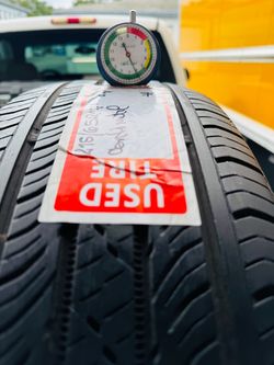 One 1️⃣ Used Tire Semi New 215/65R17” Continental 🧨🧨🧨