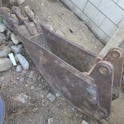Excavator bucket