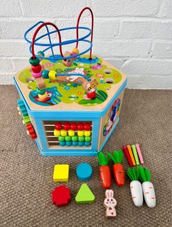 Wooden Activity Cube Educational Learning Bead Maze