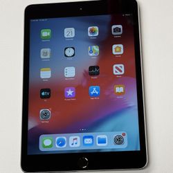 Apple iPad Mini 3 3rd Generation  7.9” 16GB Wi-Fi Tablet