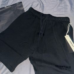 Black Fear of God essential shorts, size small