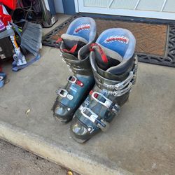 Ski Boots size 5.5