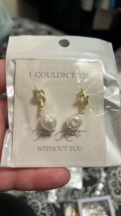 Women earrings