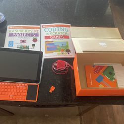 Kano Build Your Own Laptop 