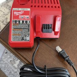 Milwaukee Charger M12 & M18 All Batteries Brand New!