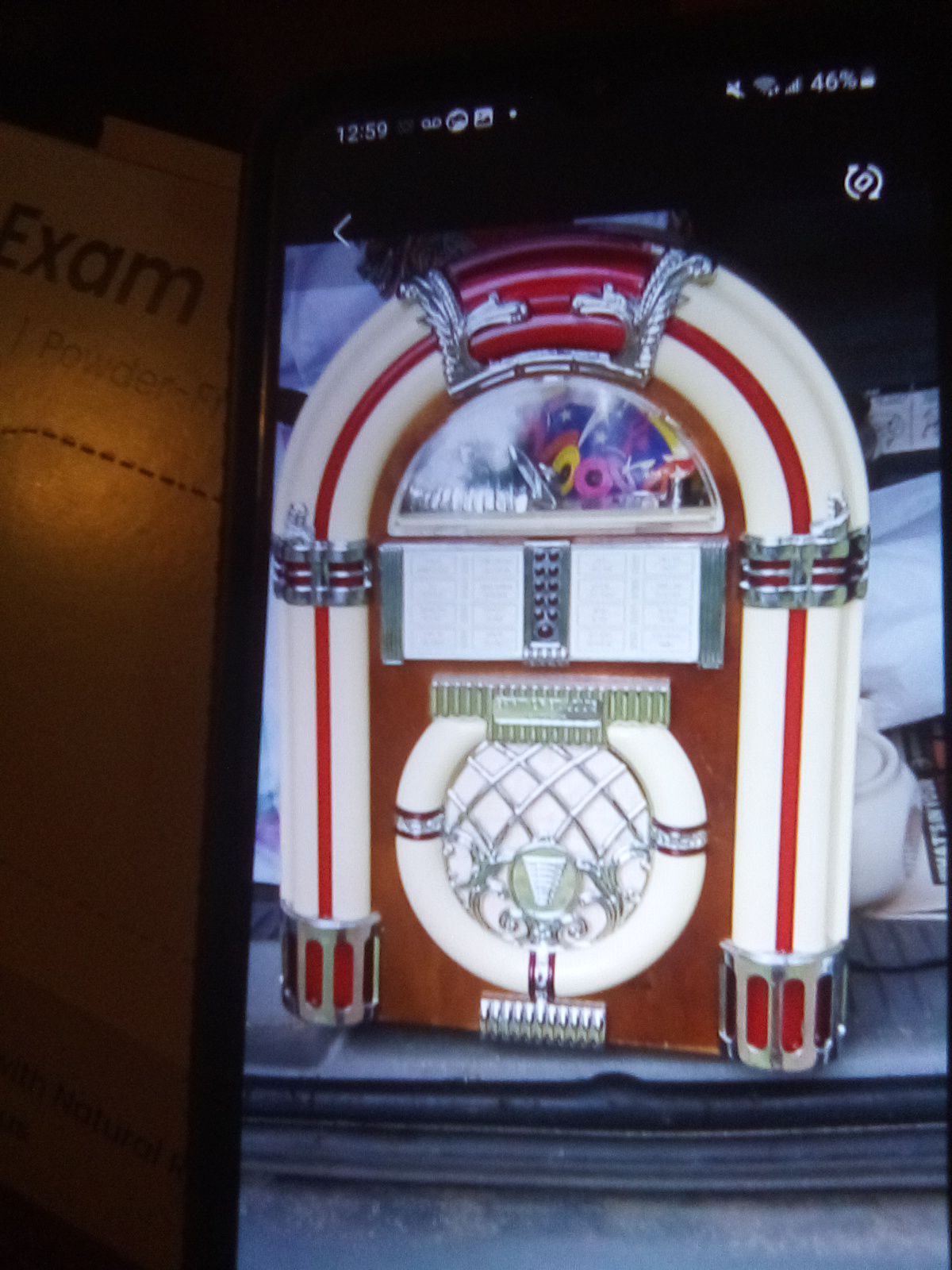 Radio and a cassette player that looks like a jukebox