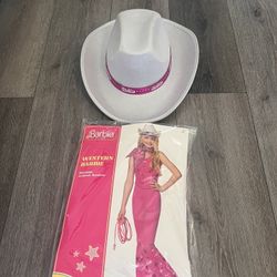 Girls Barbie Costume size youth 12-14  Good Condition used only once last year cowgirl hat included 