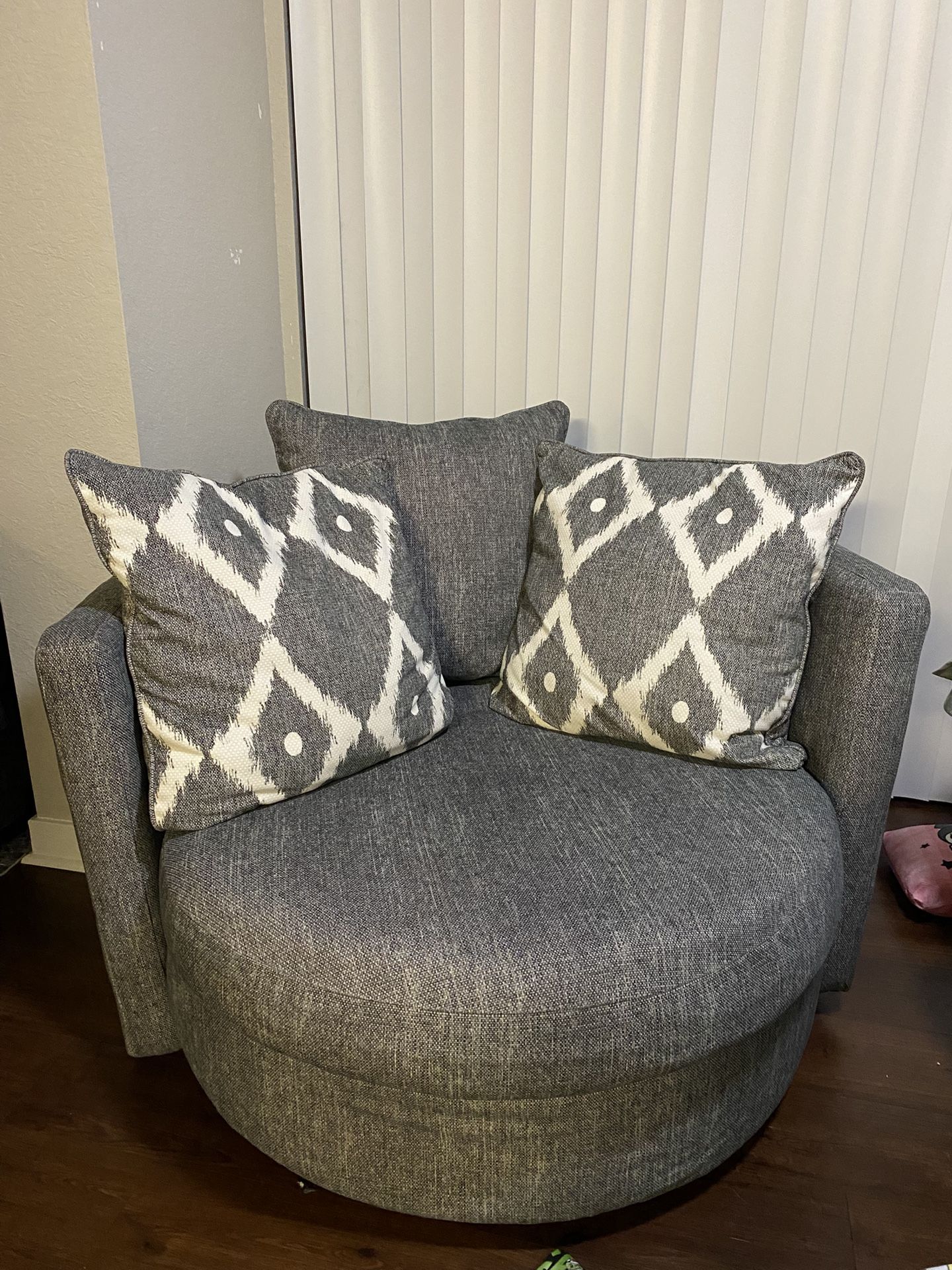 RTG Swivel Chair 