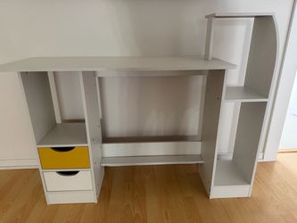 White Desk with Shelves and Drawers