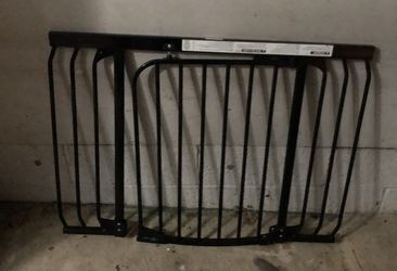 Strong and firm gate