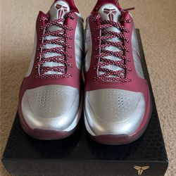 Kobe 5 Lower Merion Ace    Sz 10.5M