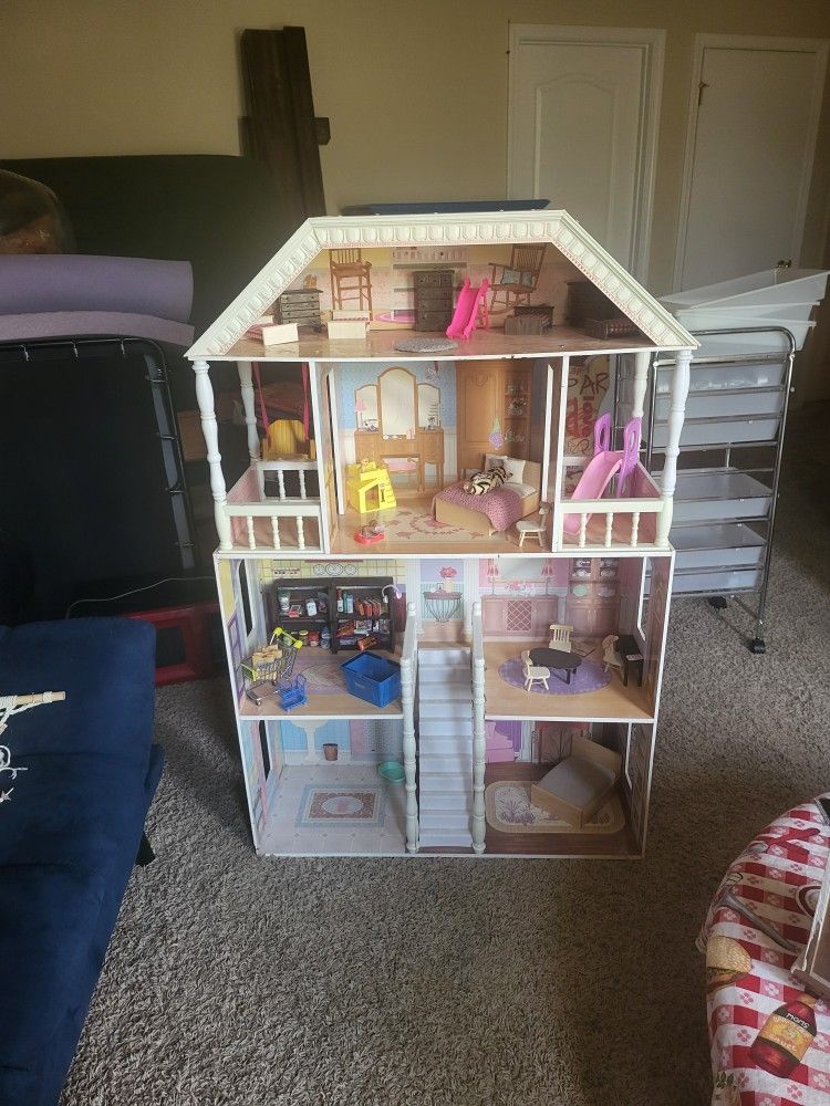 Doll House