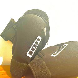 Ion DH Knee Pass.