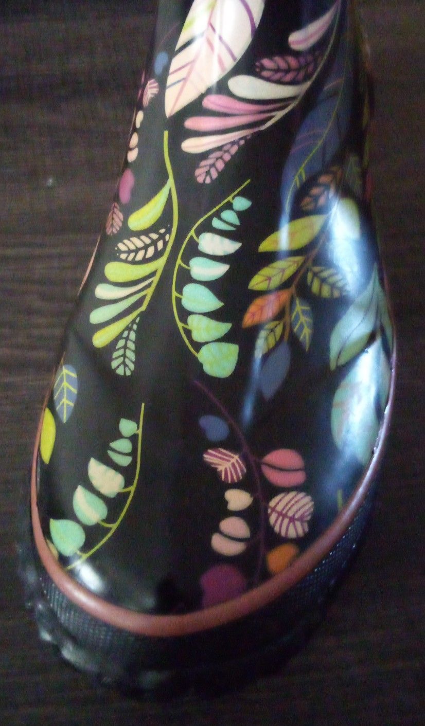 Winter Boots (Rubber & Neoprene) Woman's Size 7