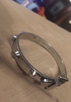 Michael Kors bracelet