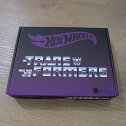Hot Wheels Transformers Nemesis
